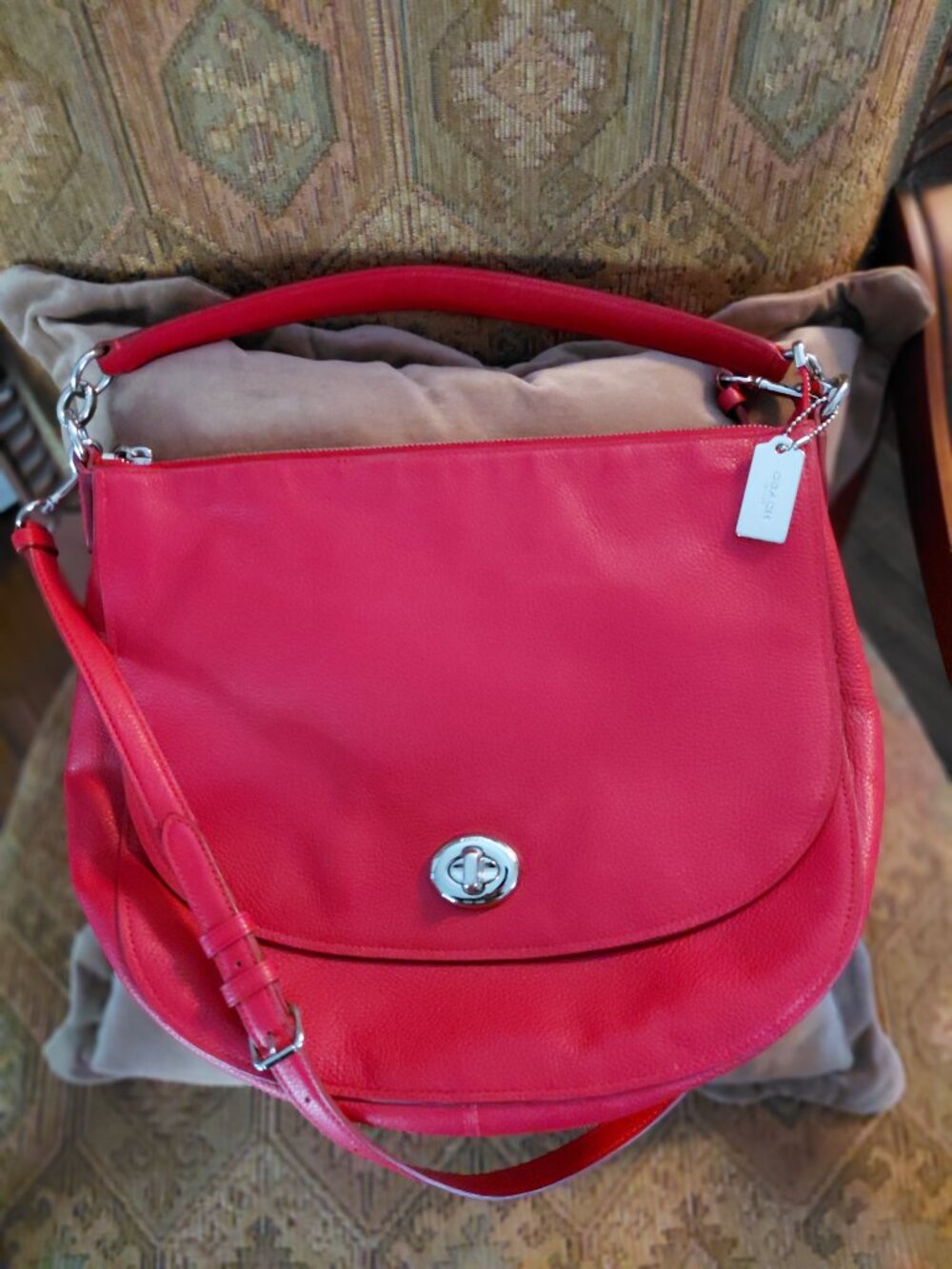 Coach Red Leather Shoulder Bag - Picture 5 of 8